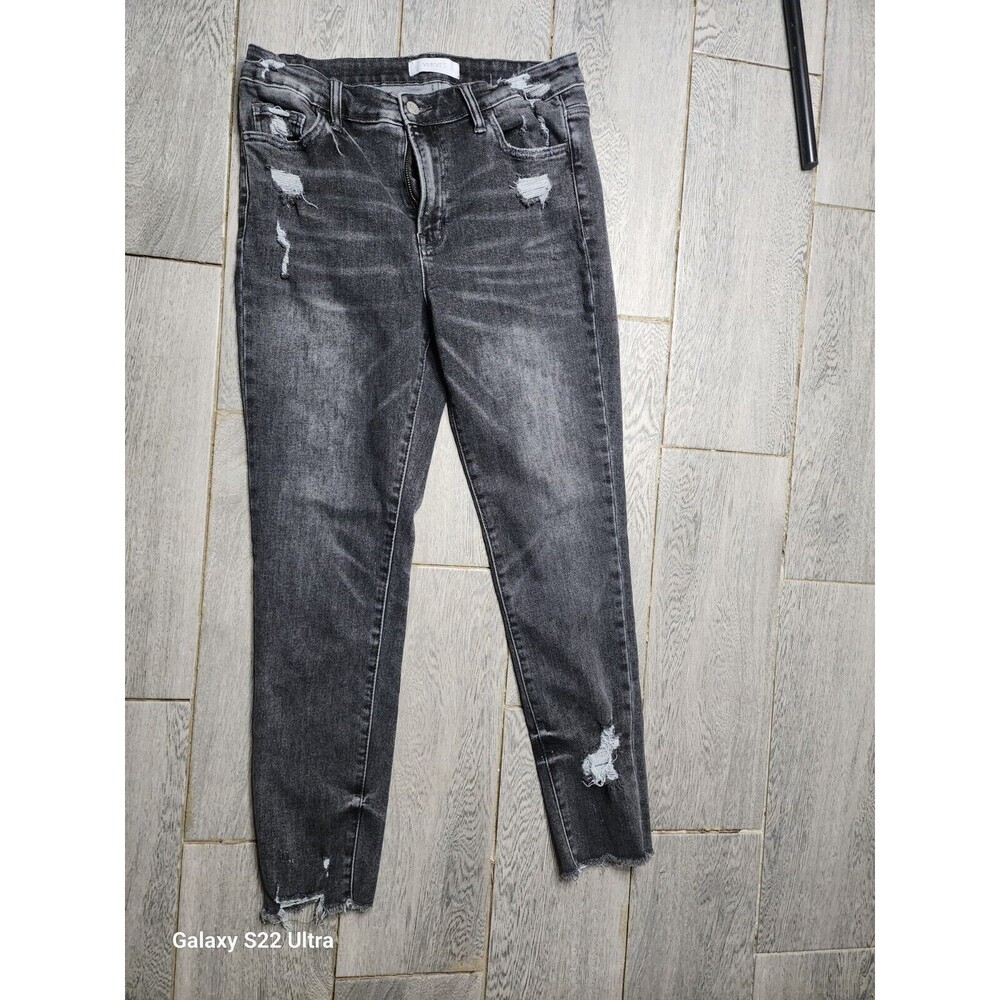Vervet Jeans Women's 30 Black Dark Wash Denim Ripped Distressed